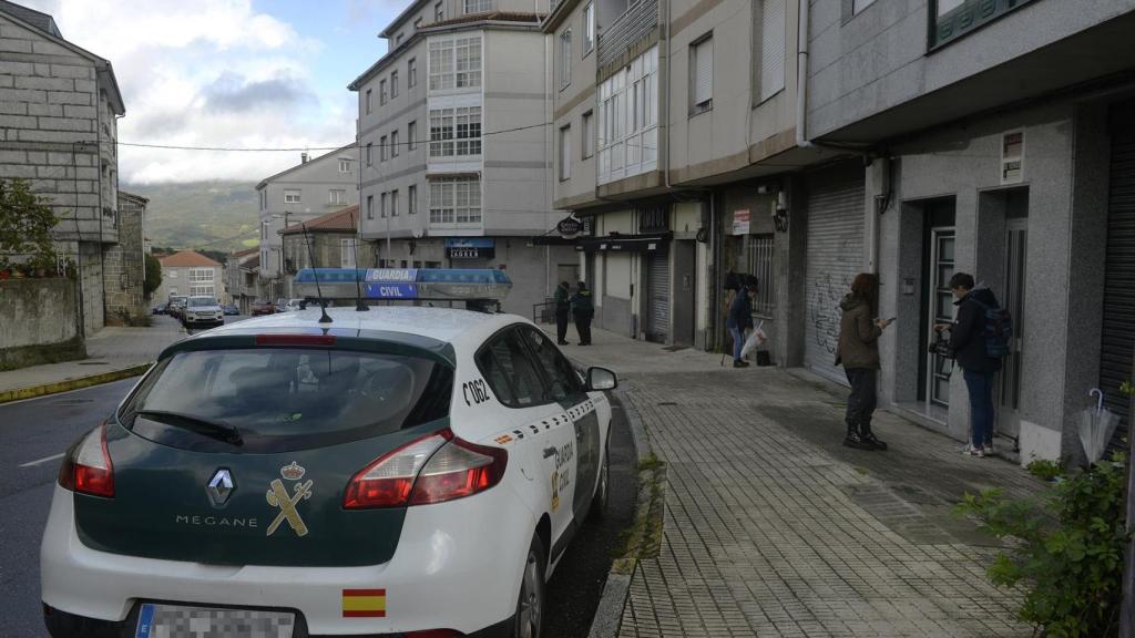 Guardia Civil en el lugar del tiroteo.