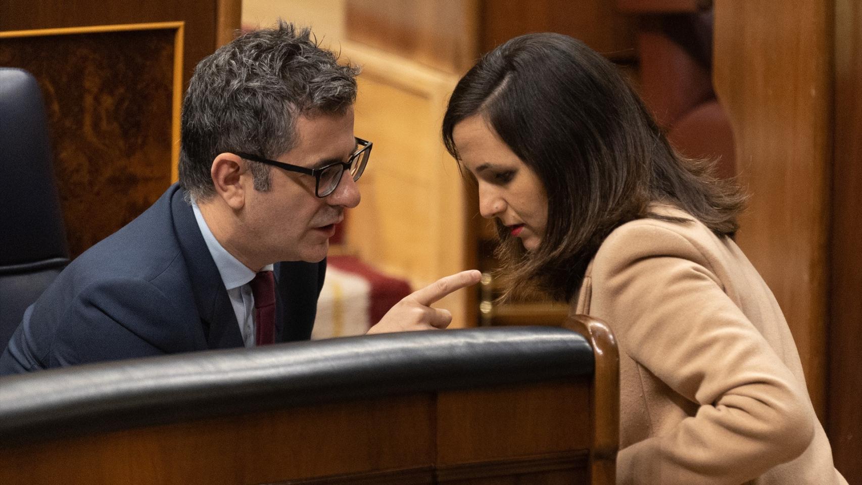Los ministros Félix Bolaños e Ione Belarra, en el Congreso de los Diputados.
