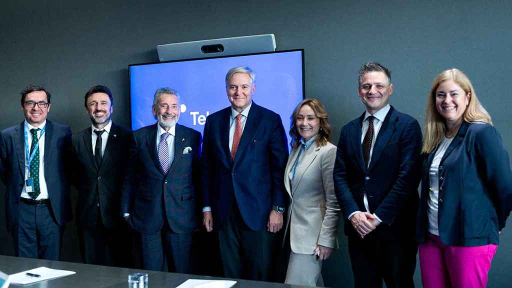 Firma del acuerdo entre Telefónica y el Real Club Celta.