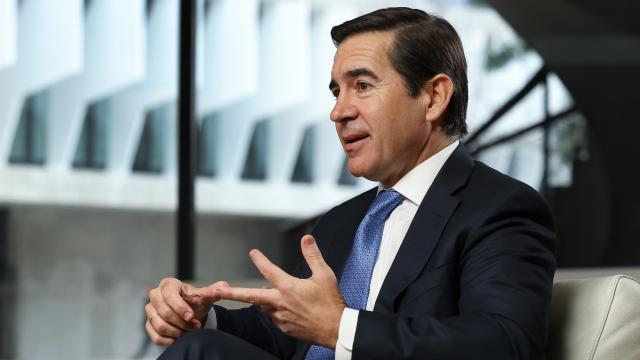 Carlos Torres, presidente de BBVA, durante la entrevista realizada por el banco.