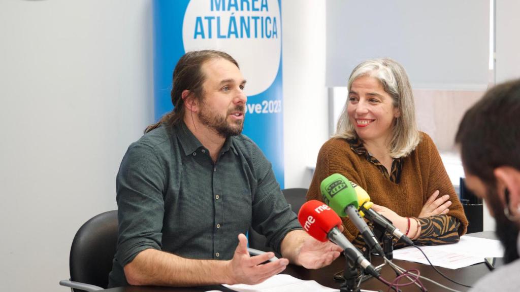 Xan Xove y María García en rueda de prensa.
