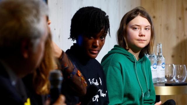 participan en un panel de discusión con Birol de la IEA en Davos.