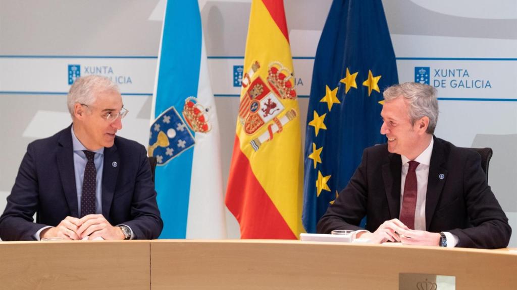 Francisco Conde y Alfonso Rueda en la reunión del Consello.