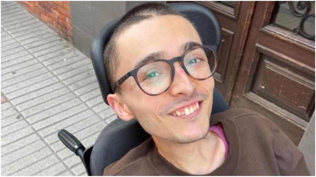 El coruñés Antonio.