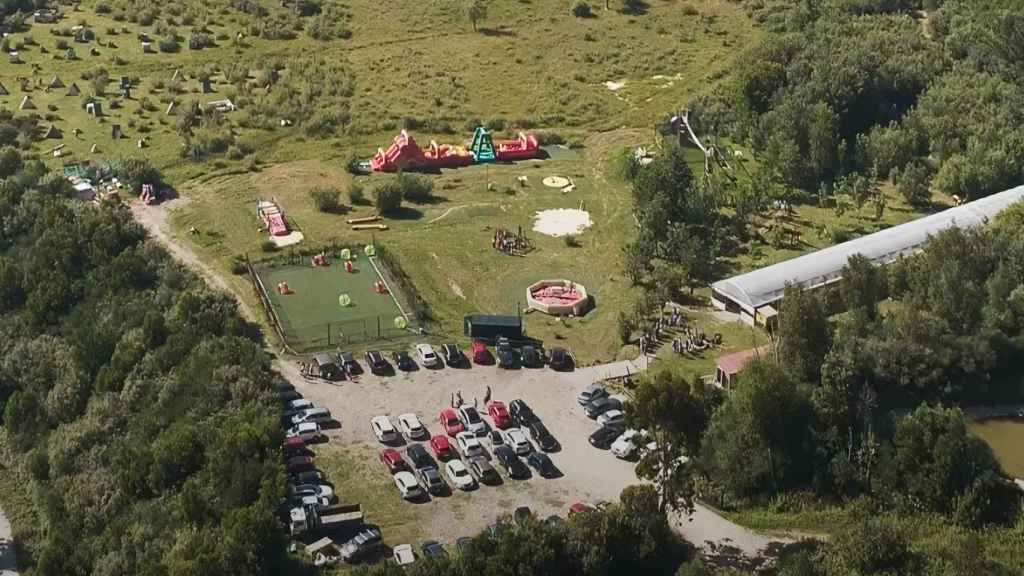 Superficie del centro de ocio Humor Amarillo en Vigo.