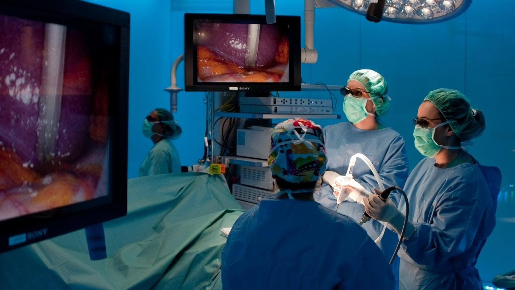 Los expertos alertan que cada vez es más frecuente el diagnóstico de cáncer de colon en menores de 50.