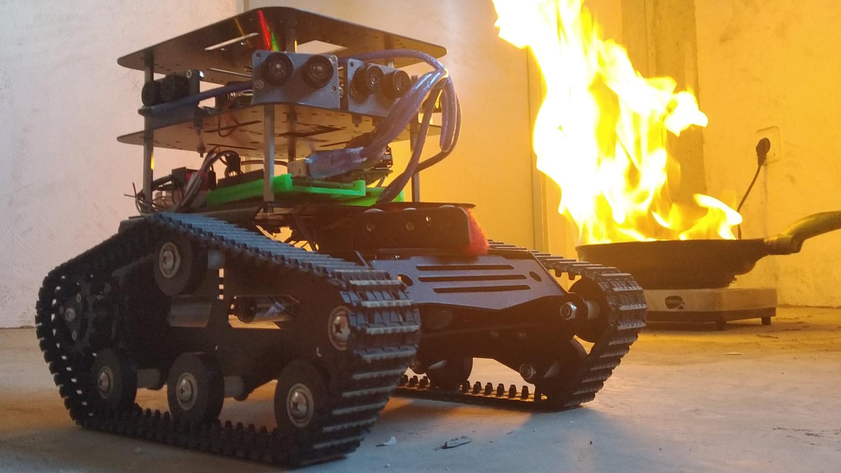 El robot en una prueba con fuego real.