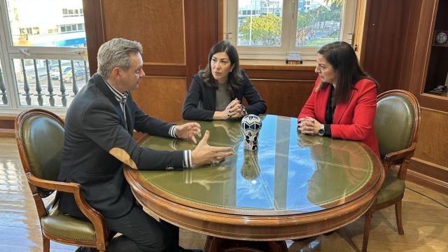 Betanzos plantea a Turismo la creación de un Parador en el casco histórico.