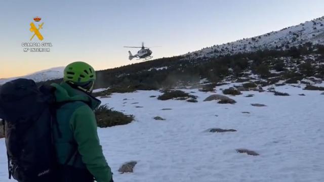 Imagen de la Guardia Civil en un rescate en Peñalara.