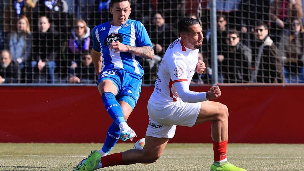 Svensson en una de las ocasiones falladas por el Deportivo ante el Sanse