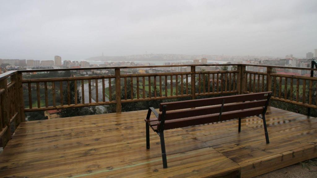 Renovado mirador de Bens. Foto: Concello de A Coruña