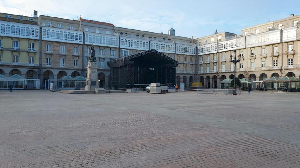 Escenario en María Pita para el Entroido