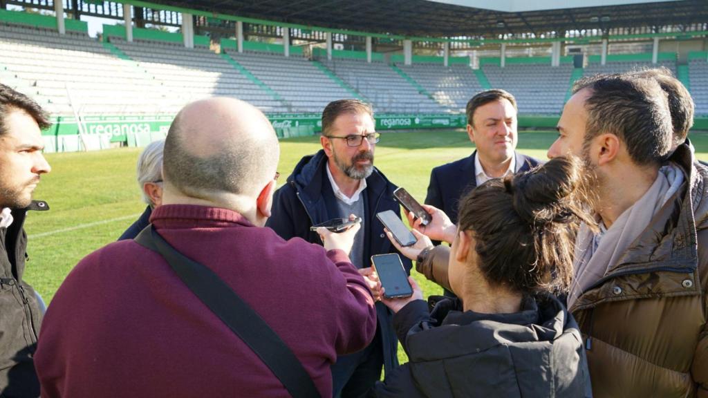 Mato informó sobre el asunto esta mañana durante una visita a A Malata