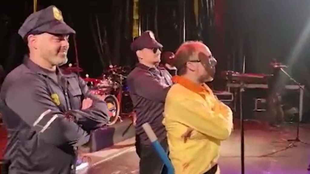 Gonzalo Pérez Jácome disfrazado de Hannibal Lecter.