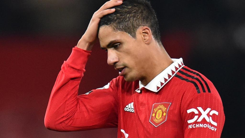 Raphaël Varane, durante un partido del Manchester United de la temporada 2022/2023