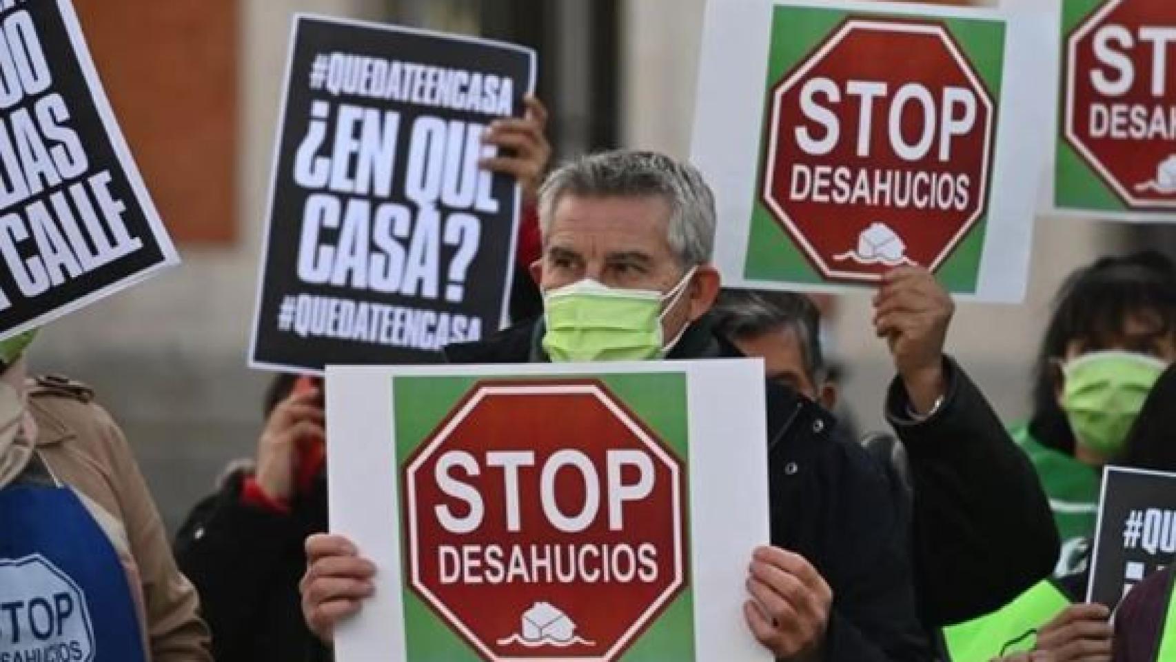 Protesta contra un desahucio en el barrio madrileño de Carabanchel en enero de 2022./