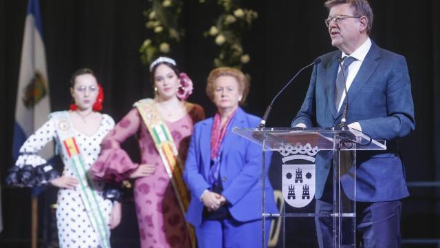 Día de andalucía en la Comunidad Valenciana.