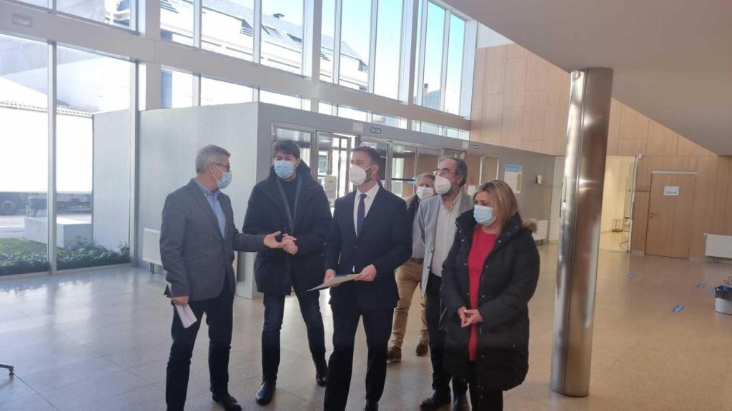 Presentación plazas por concurso de méritos en los centros del distrito sanitario de A Coruña.