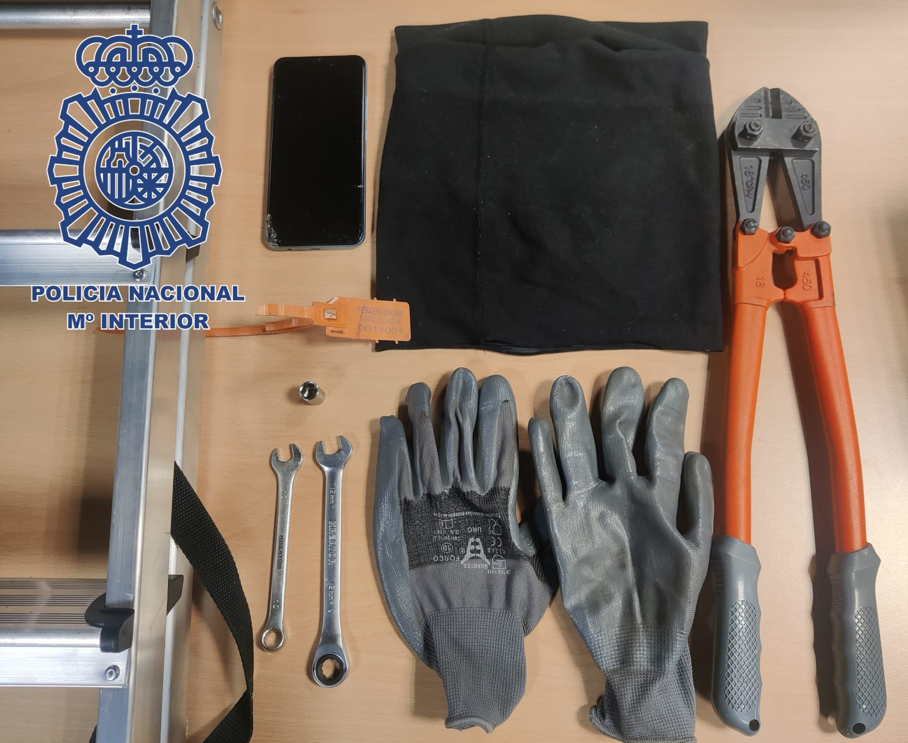 Material que utilizaron los detenidos.