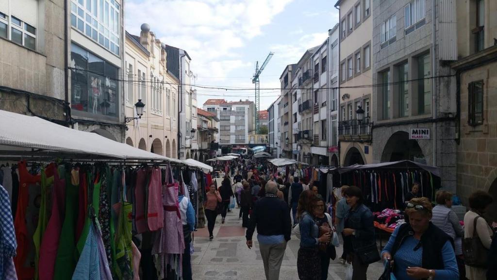 Mercadillo de Noia (A Coruña)
