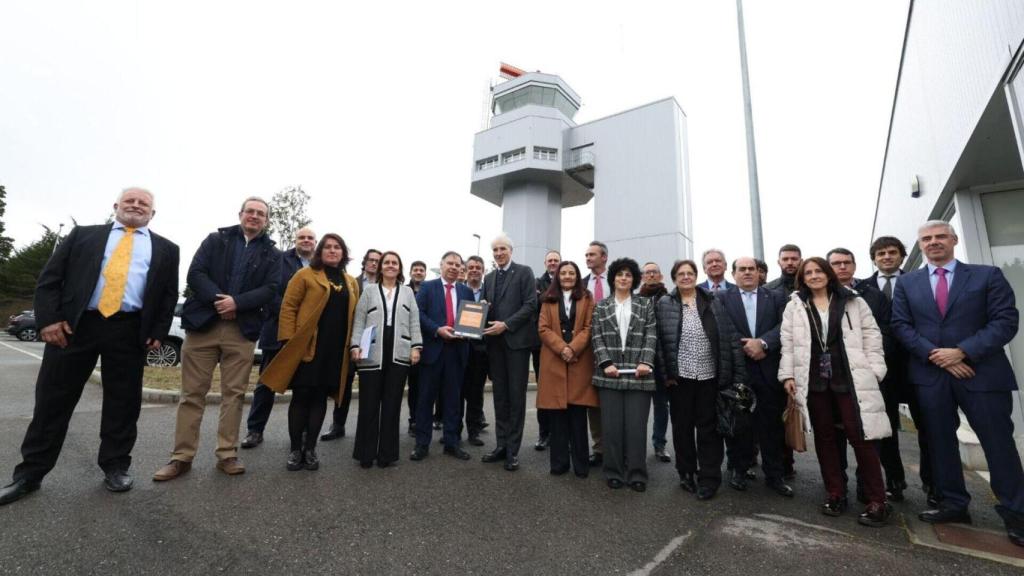 Visita al Centro de Investigación Aeroportada de Rozas (CIAR).