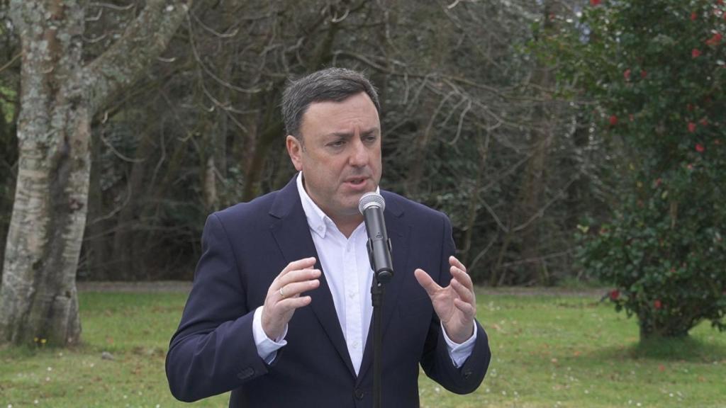 Valentín González Formoso esta mañana, durante el anuncio de su candidatura a la alcaldía