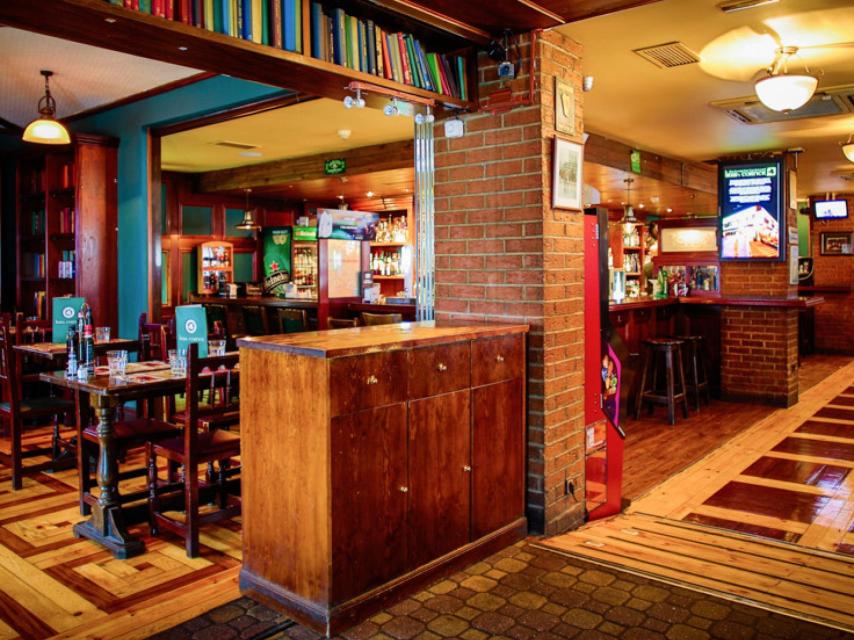 Biblioteca The Irish Corner