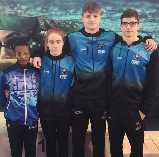 Ange, Lucía, Sergi y Tadeo. Imagen: Natación Ferrol