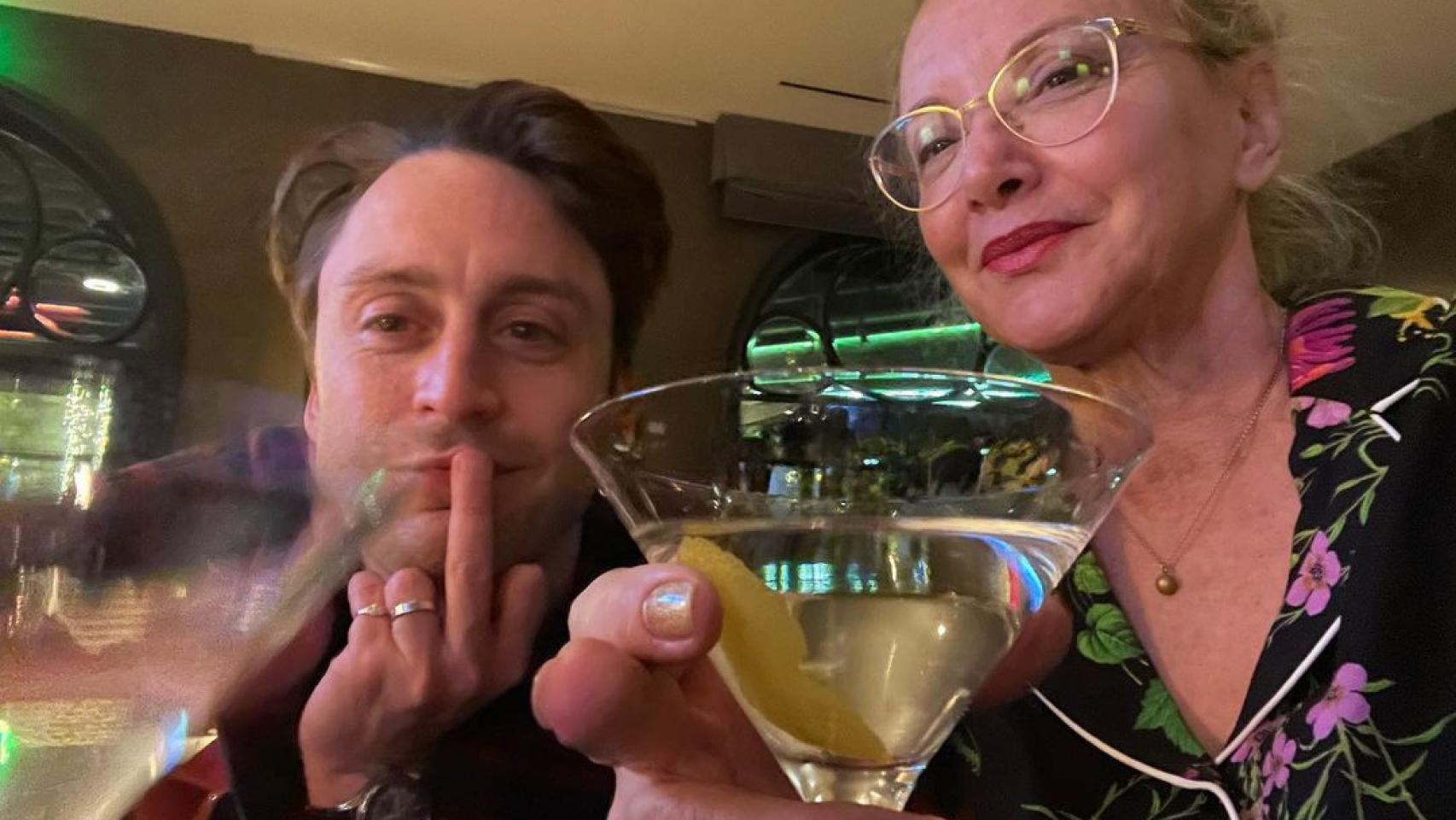 Las mejores fotos detrás de cámaras de 'Succession': del rodaje del piloto al viaje a Italia en la temporada 3