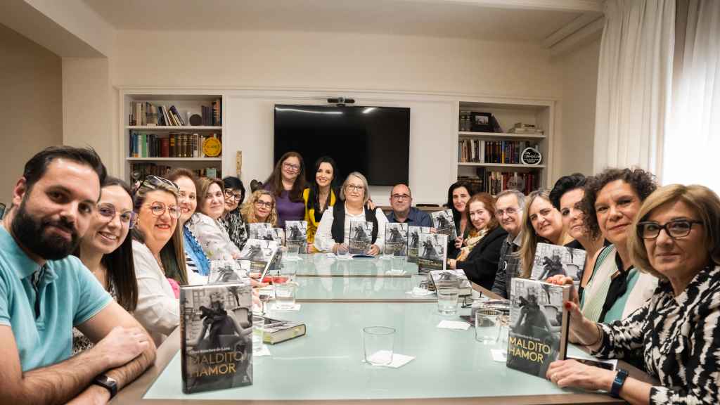 Una tarde con el Club de Lectura 'Locura de Libros'.