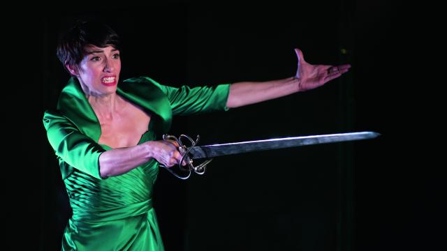 'La vida es sueño' de Calderón de la Barca, con dirección de Declan Donnellan. Foto: Javier Naval