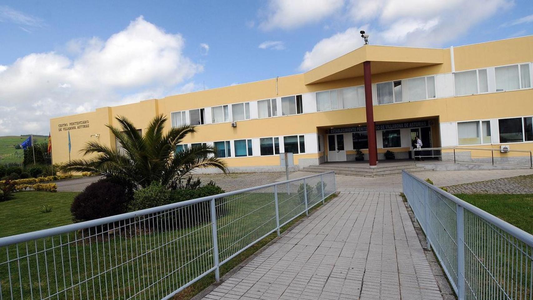 Imagen exterior del centro penitenciario de Asturias.