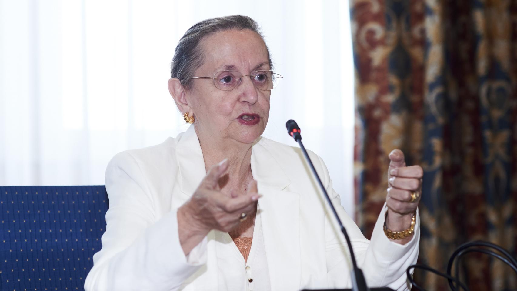 La filósofa y feminista socialista Amelia Valcárcel en una fotografía de archivo.