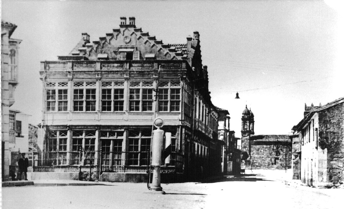 .Foto antigua de la residencia de Valle-Inclán en Cambados, actual Rúa Real. Foto: Concellod e Cambados