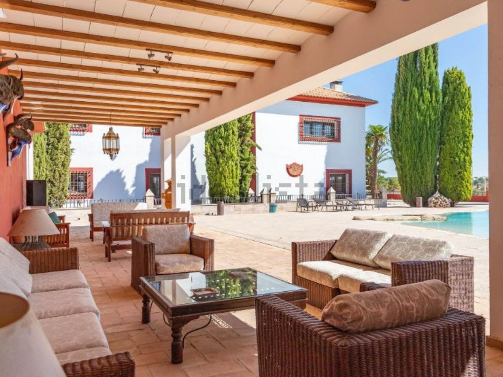 Los chalets más espectaculares que están a la venta en Castilla-La Mancha