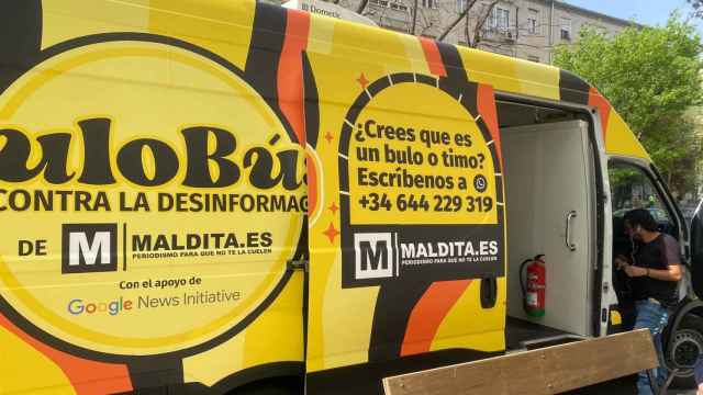 El autobús con el que Maldita.es recorrerá 20 localidades de España.