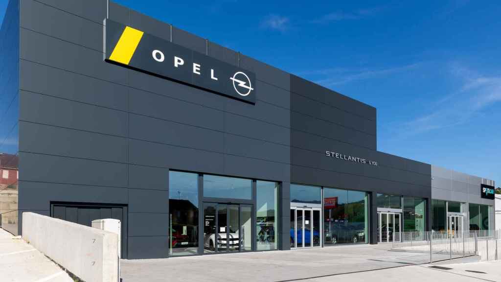 Instalaciones del grupo en la avenida de Madrid, en Vigo.