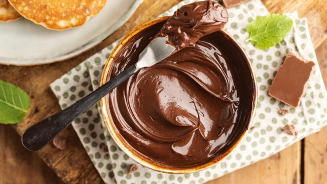 Receta de crema de cacao con garbanzos.