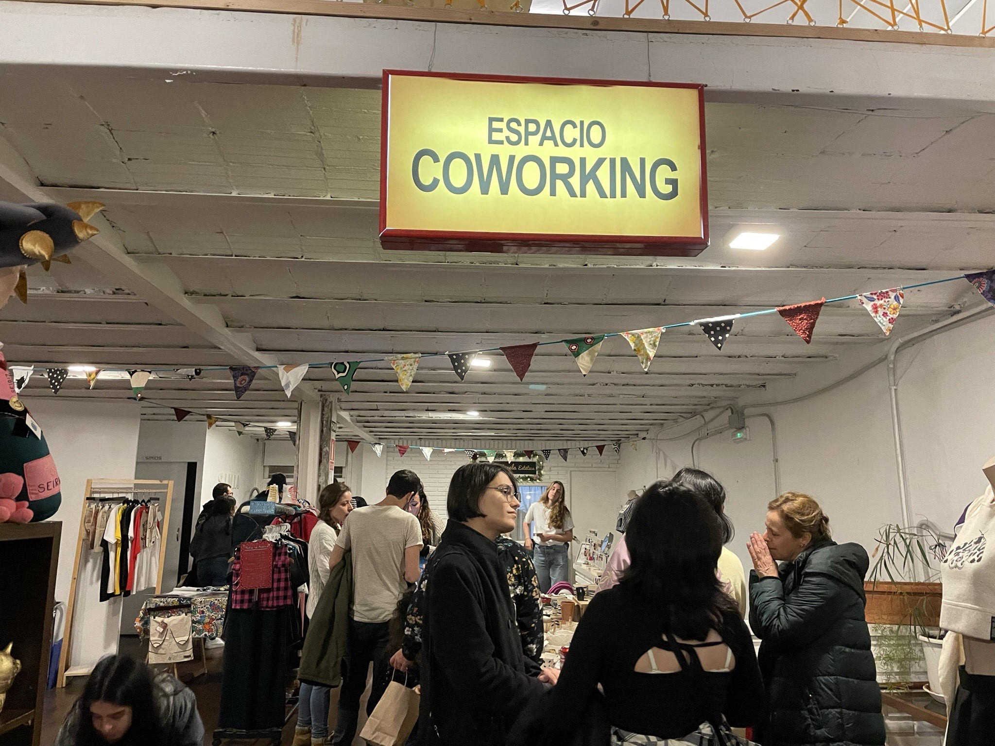 Mercado Reciclado en Simia Coworking. Foto: cedida