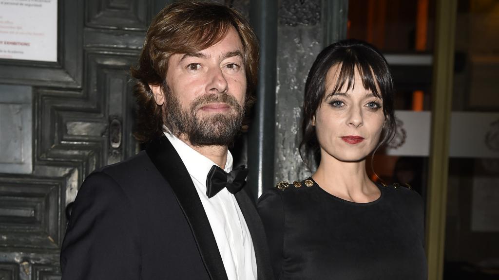 Santiago Pedraz y su segunda esposa, la periodista Paula Arenas en noviembre de 2016.