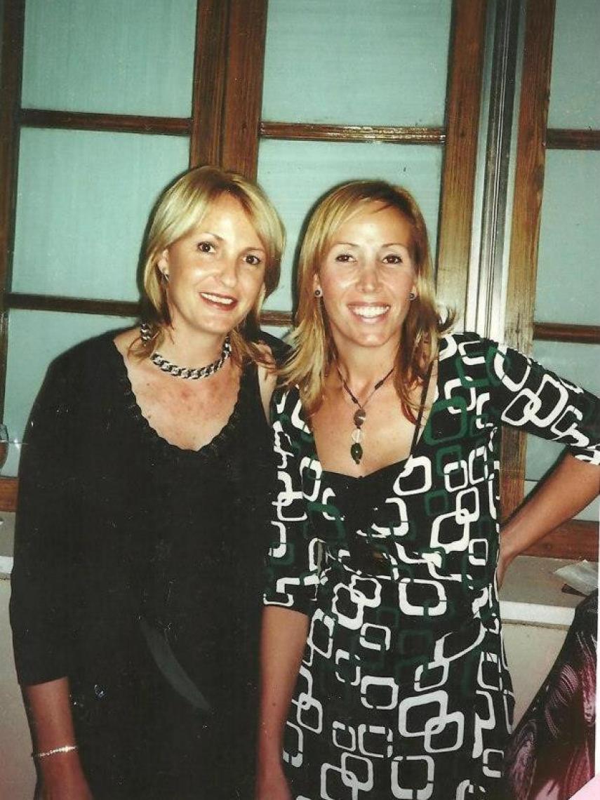 Amparo y Eva Ferri, las dos hijas de Nino Bravo.