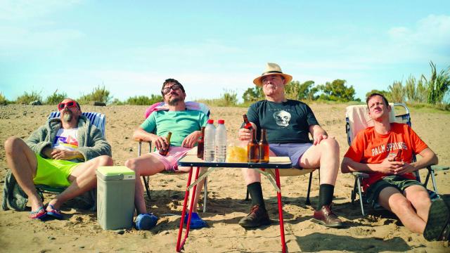 Fele Martínez, Coque Malla, Antonio Resines y Edu Soto en la comedia 'En temporada baja', de David Marqués. Foto: Begin Again Films