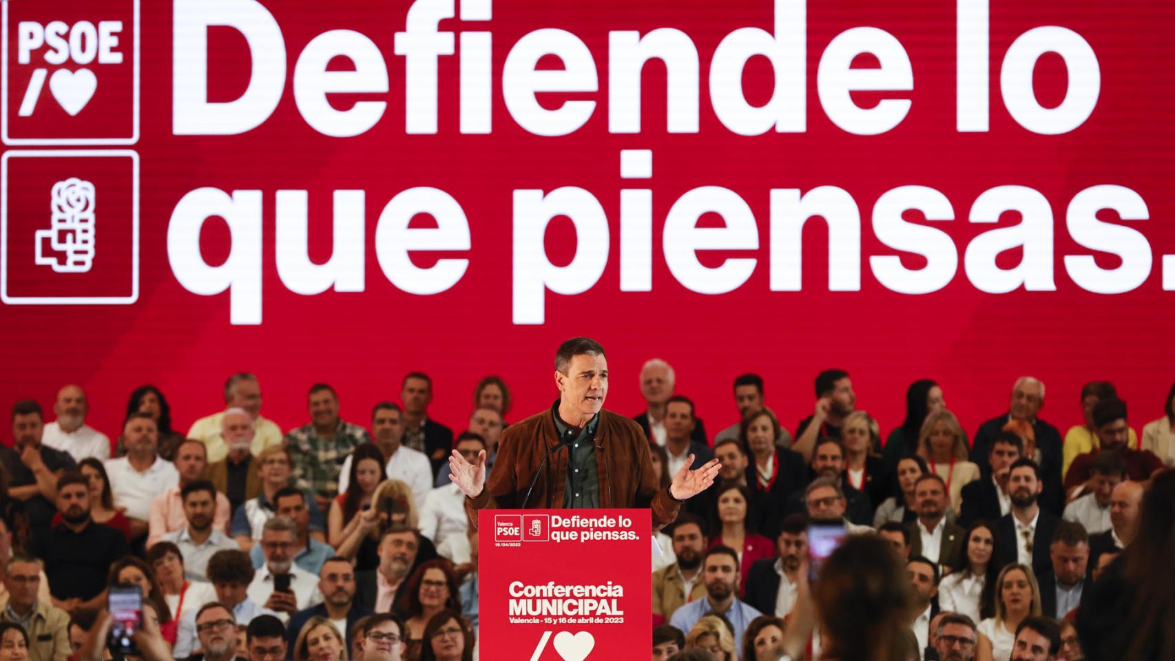 Pedro Sánchez, durante su mitin en la Convención Municipal de Valencia.
