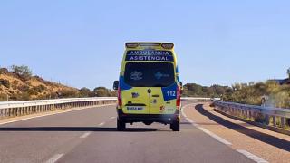 Muere un motorista tras chocar con una ambulancia en Zamora