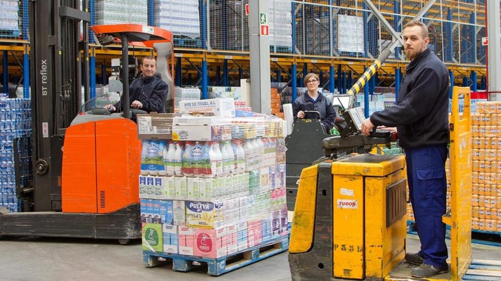 Trabajadores de Vegalsa-Eroski.