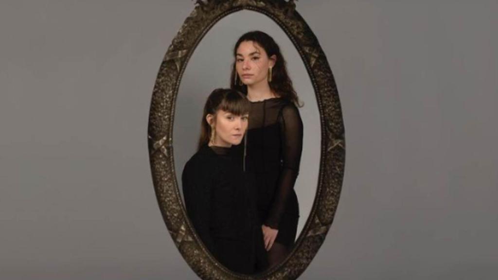 El dúo gallego Fillas de Cassandra suspende un concierto a causa del coronavirus