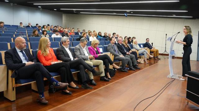 La presidenta de Dircom, Ana Carretero, durante su intervención