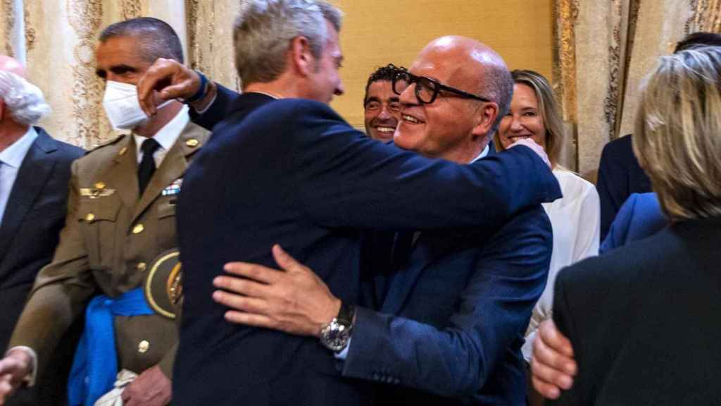 Imagen de archivo del expresidente de la Diputación de Ourense, Manuel Baltar, junto al presidente de la Xunta, Alfonso Rueda.