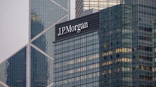 JPMorgan reactiva los fichajes en España y 'pesca' a una banquera privada del Santander