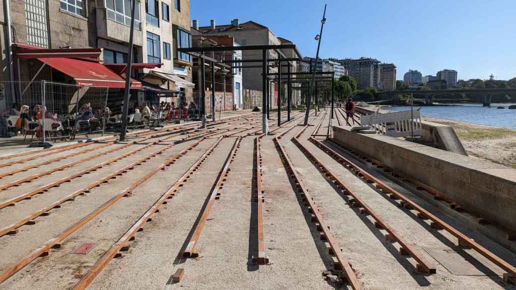 Estado de las obras del paseo de Bouzas a 1 de mayo de 2023.